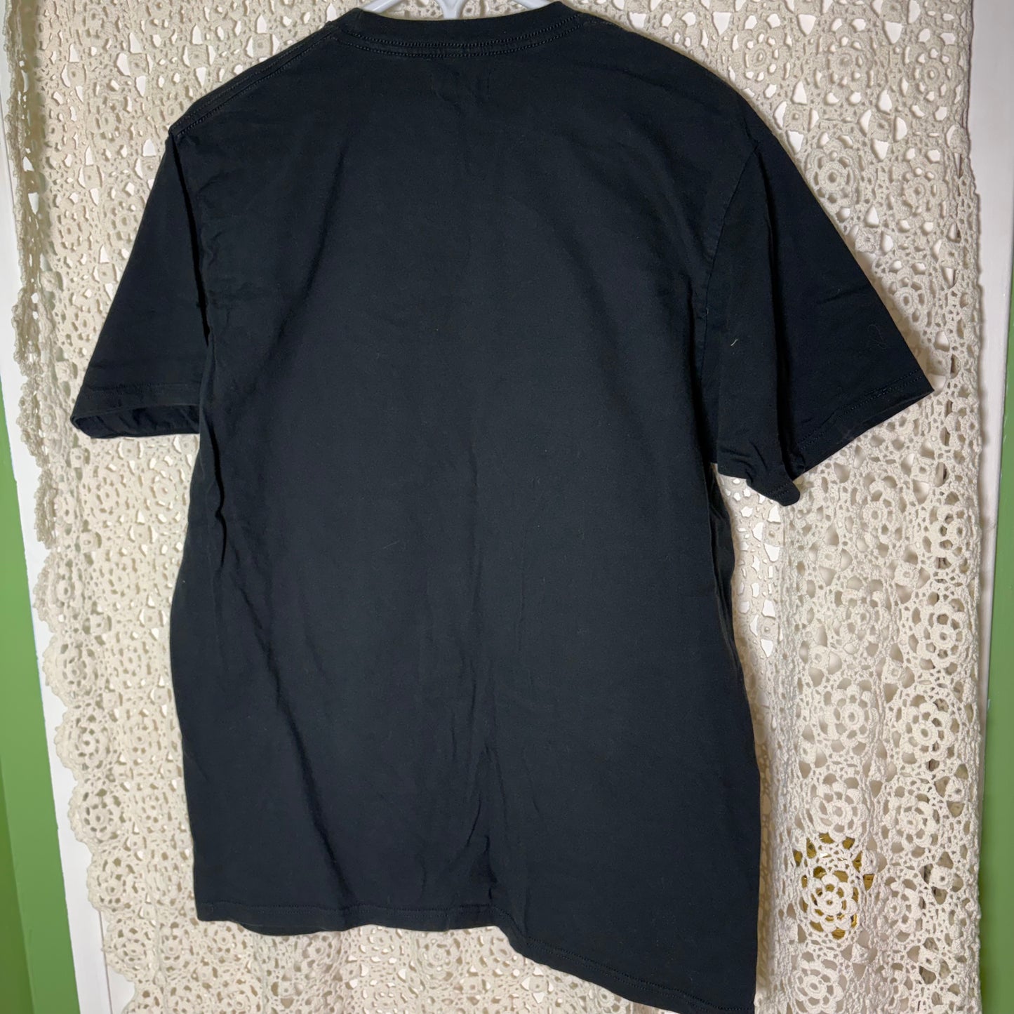 XL Black Bow Patch Tee 1