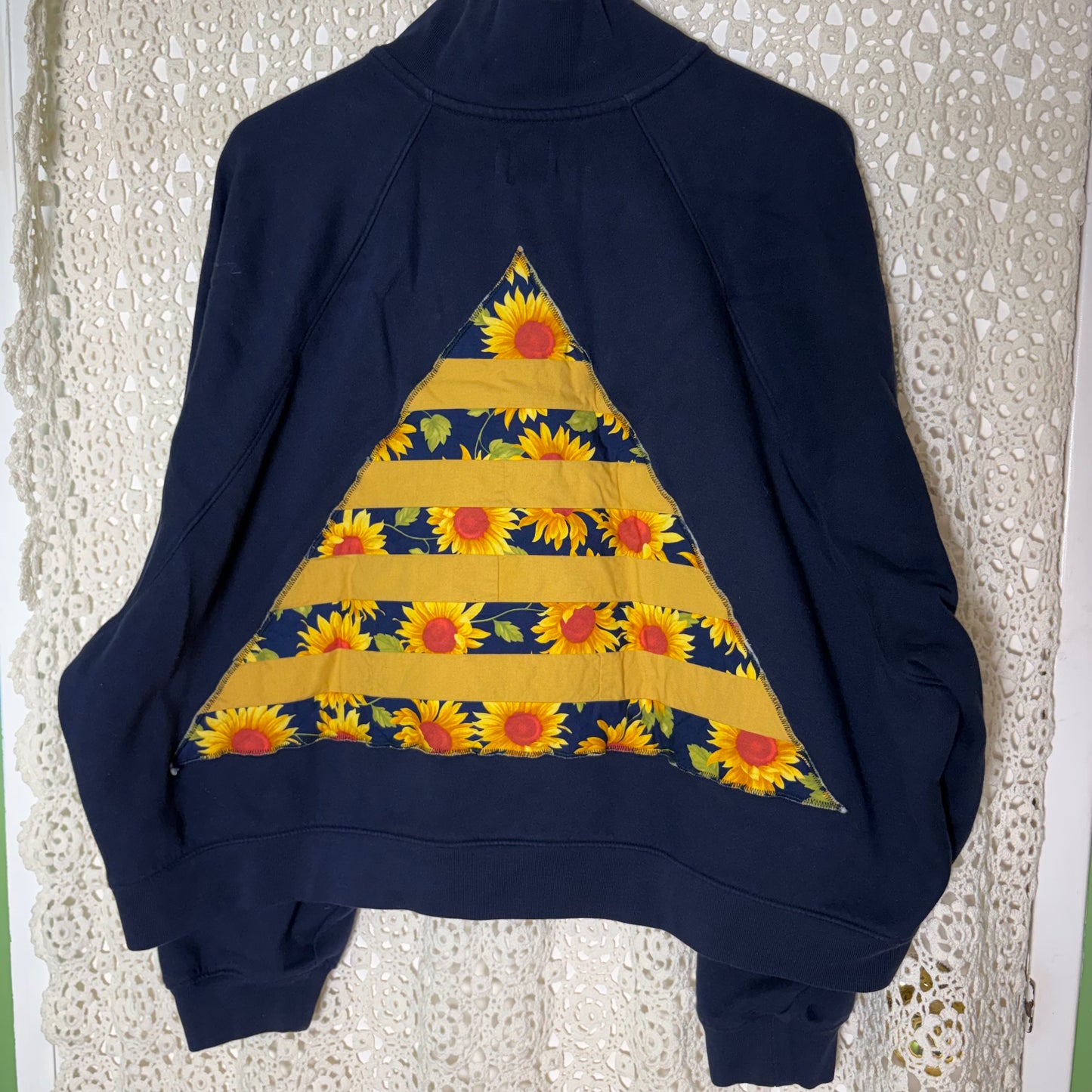 L/XXL Navy Sunflower Patch Cropped Quarter Zip