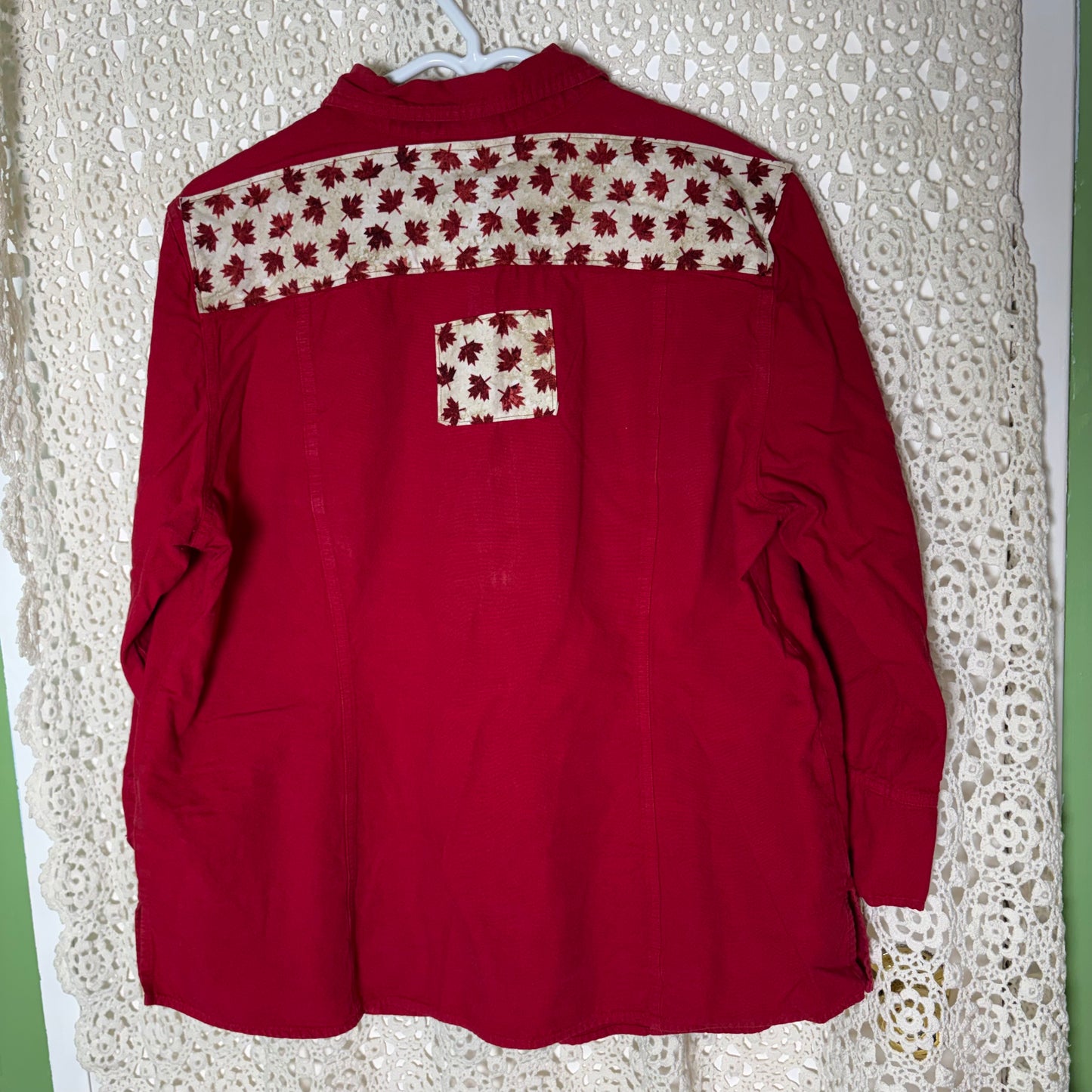 L/XL Red Canada 3/4 Sleeve Chore Shirt
