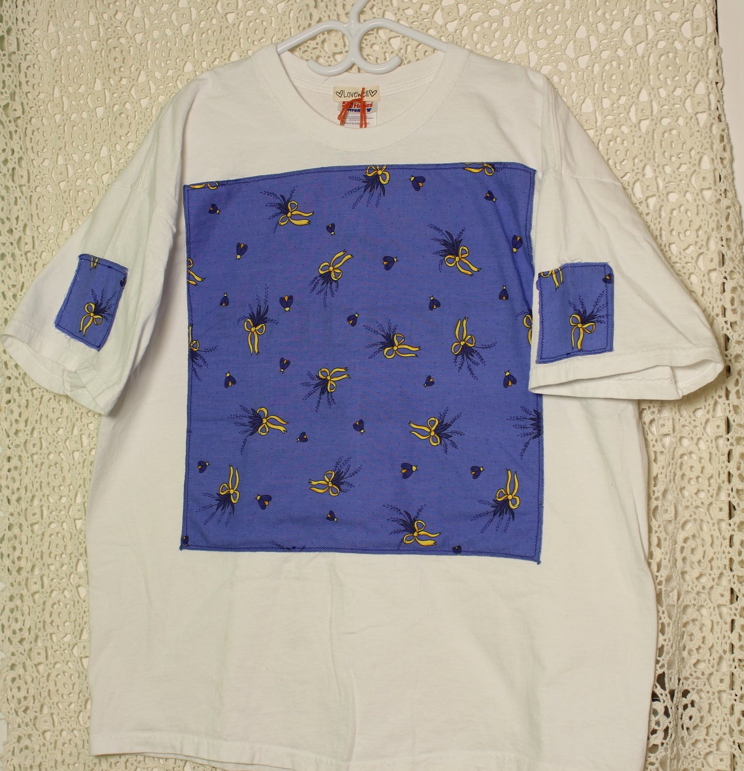 XL Blue Bows Patch Tee