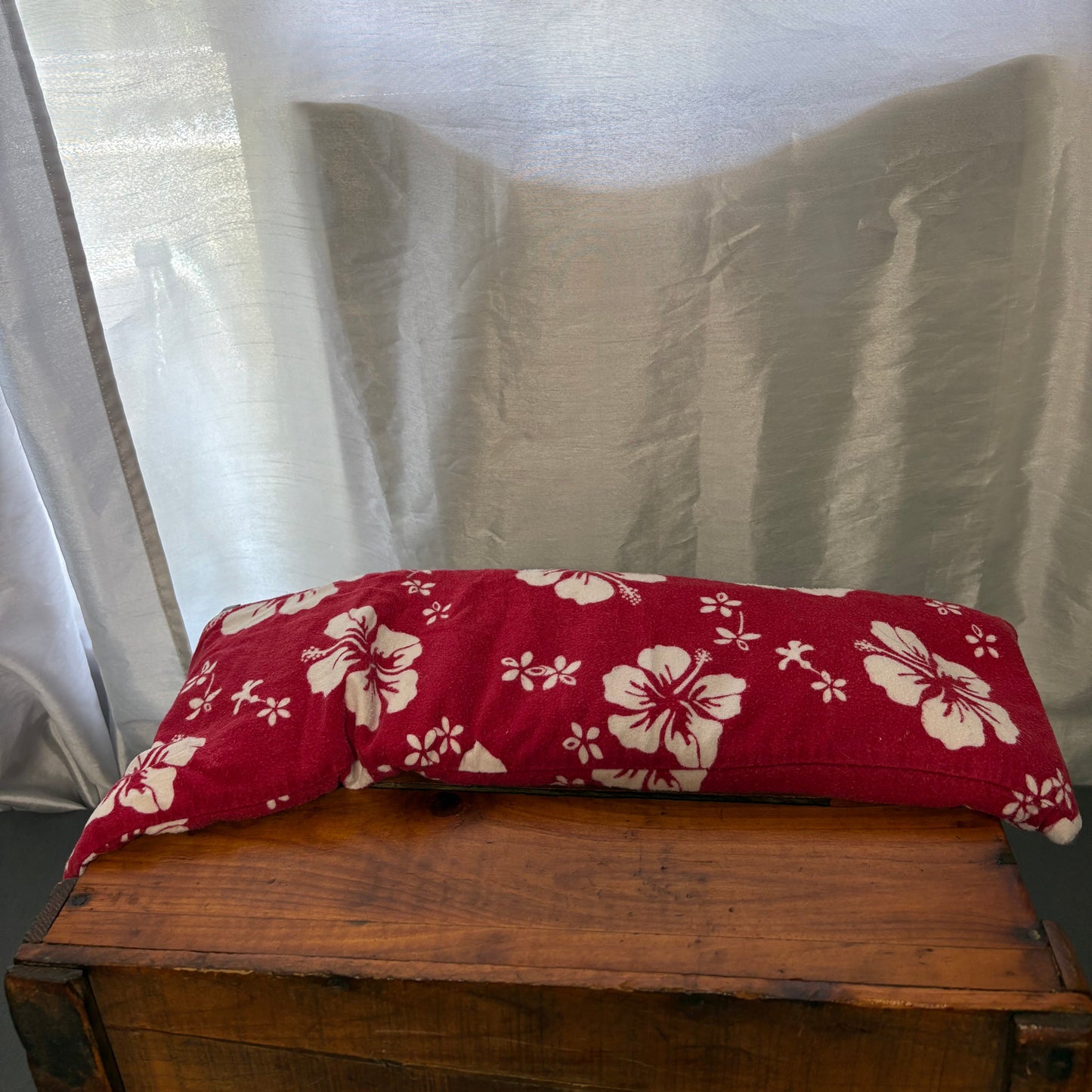 Red Flower Long Heat Pad