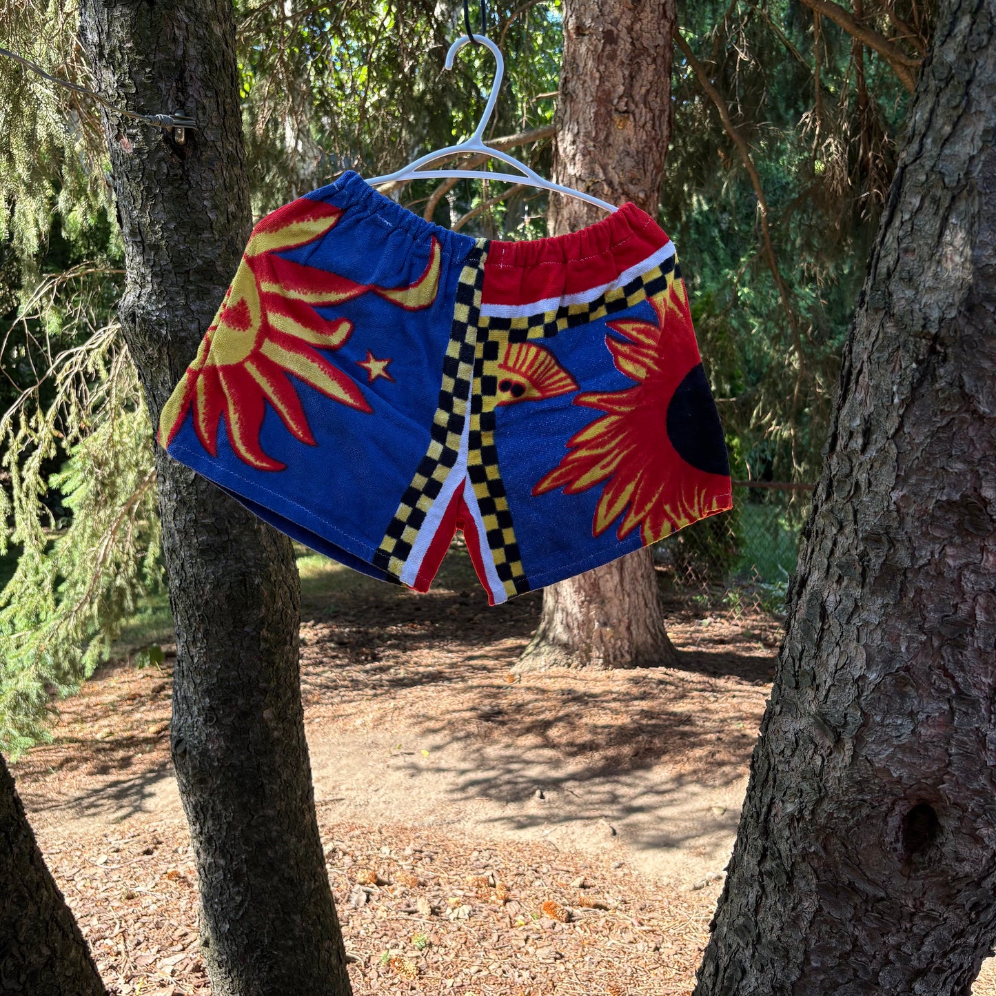 M/L Sun & Flower Towel Shorts