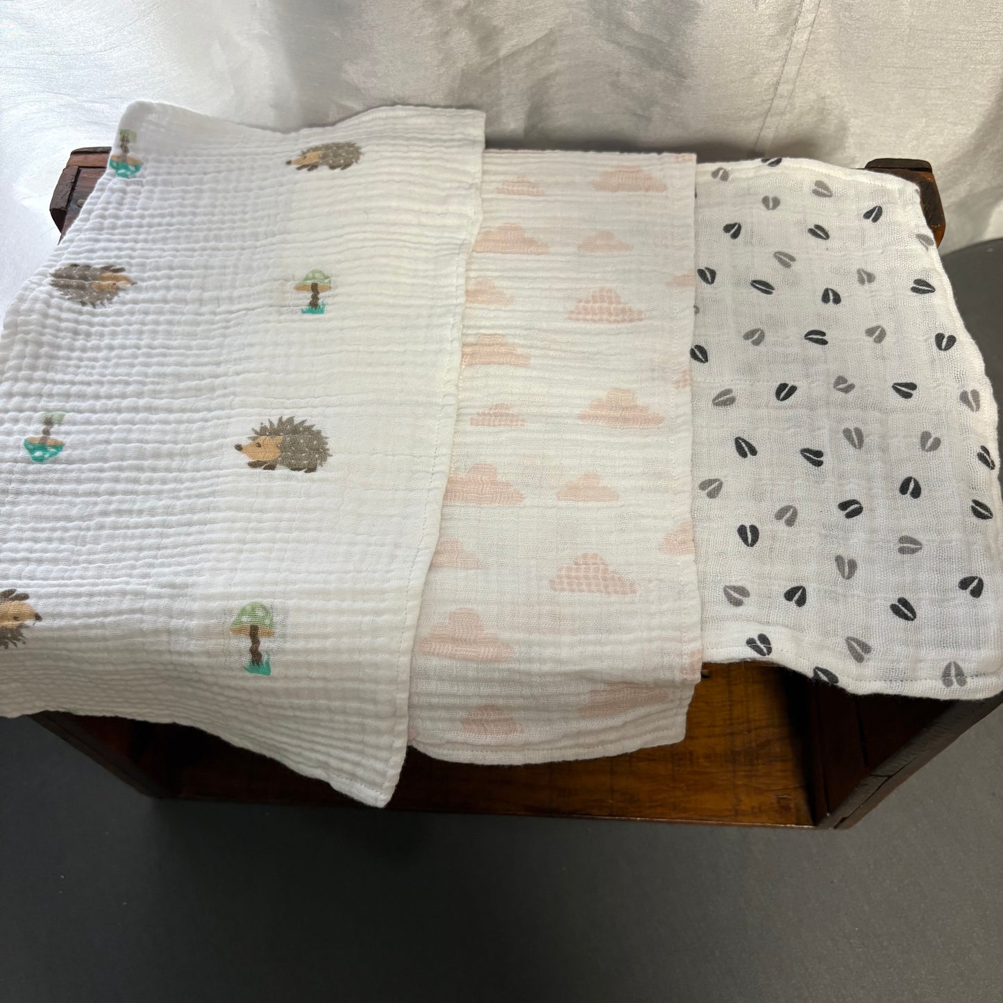 Clouds+Hedgehog Baby Burp Cloth Bundle