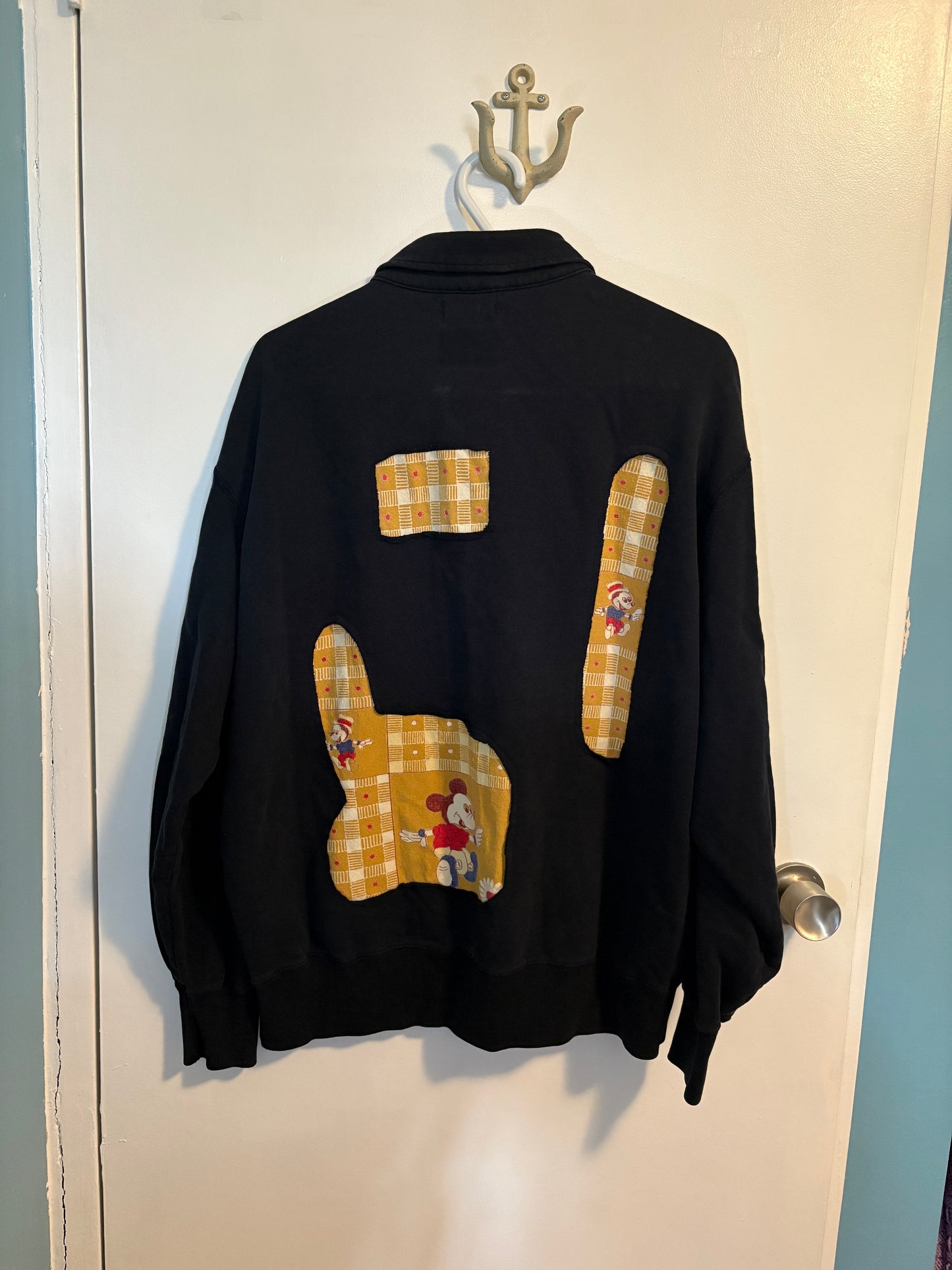 M Dark Navy Vintage Mickey Quarter Zip