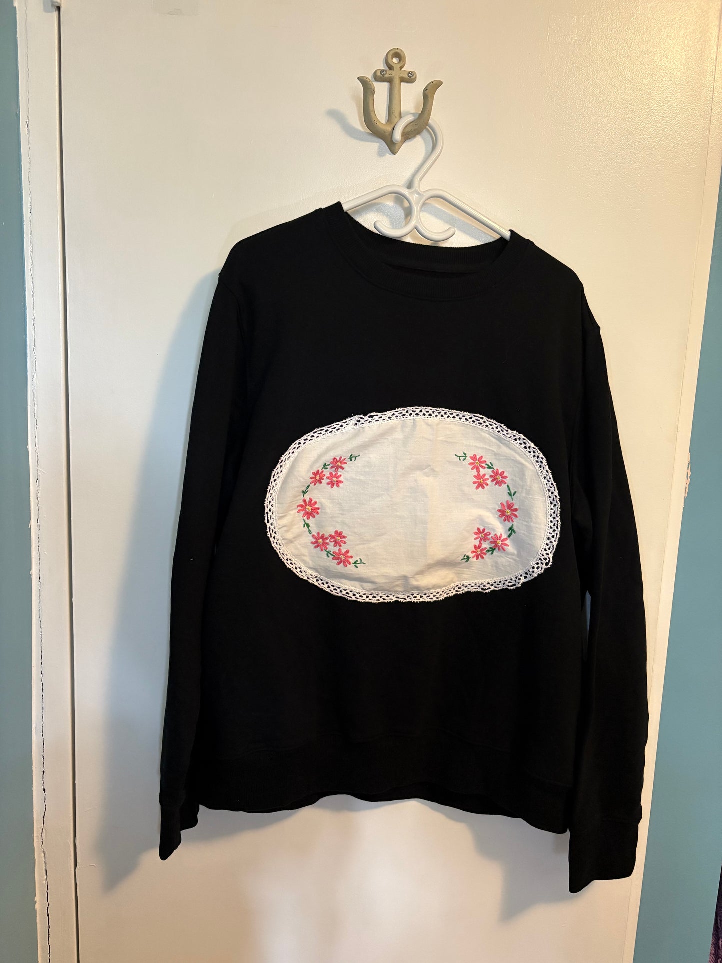 XL Embroidered Flowers Doily Sweater
