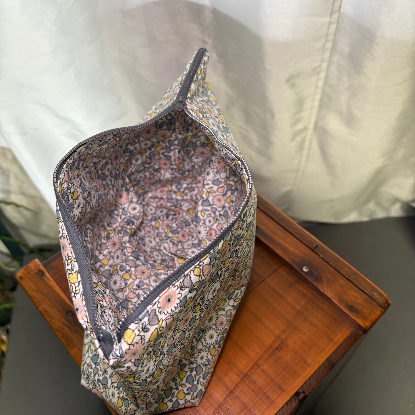 Makeup / Toiletry Bag